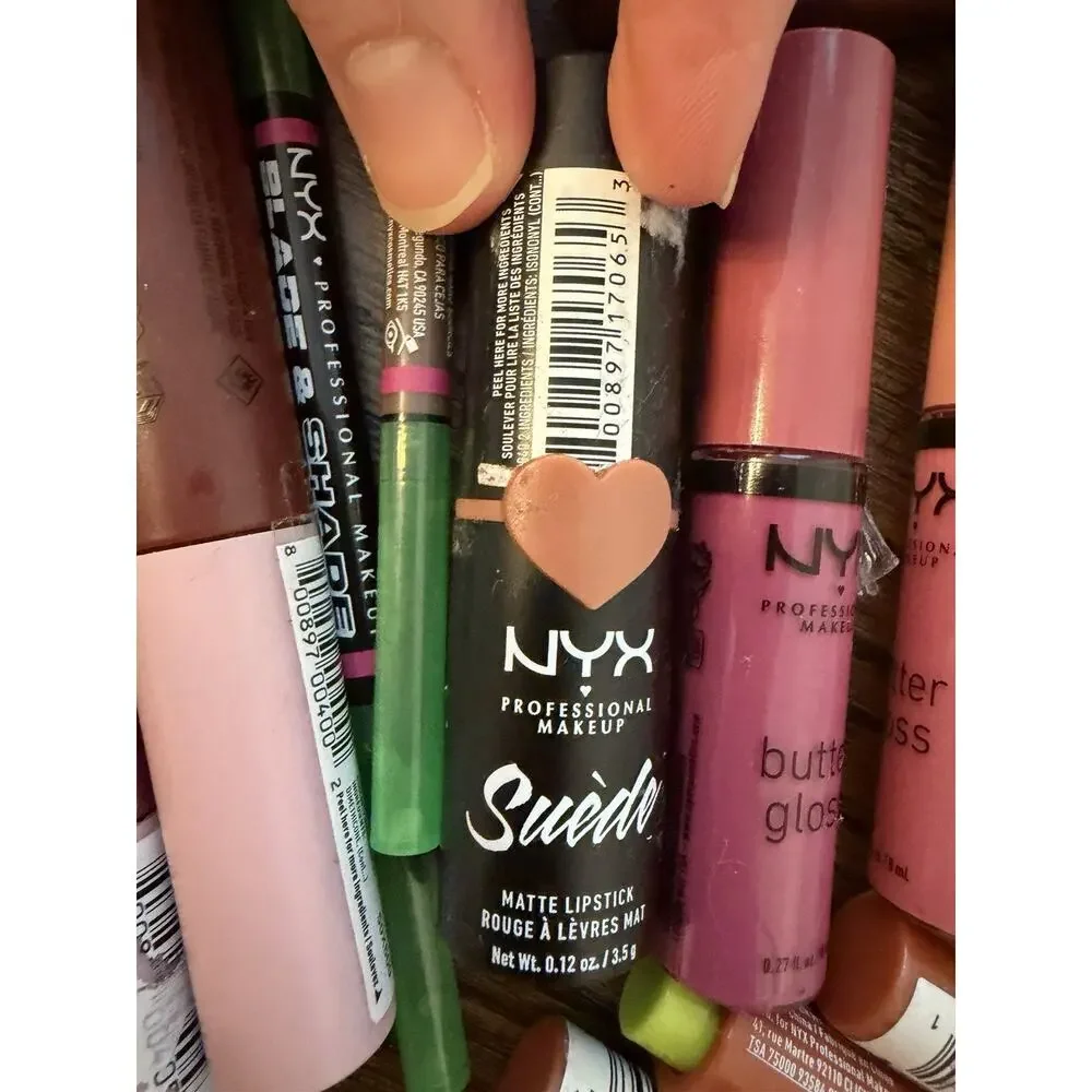 NYX Lip Bundle Butter Gloss, Lipstick 11 Lip Products NEW